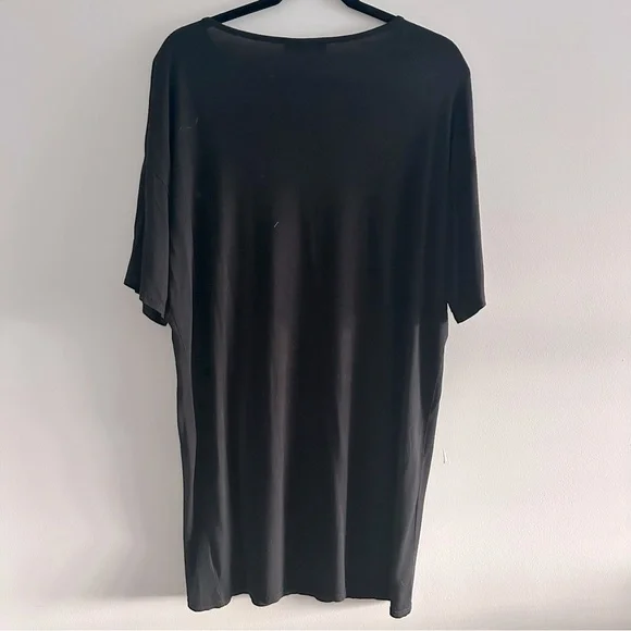 🔥2/$40🔥 Missguided T-Shirt Dress - Picture 3 of 5
